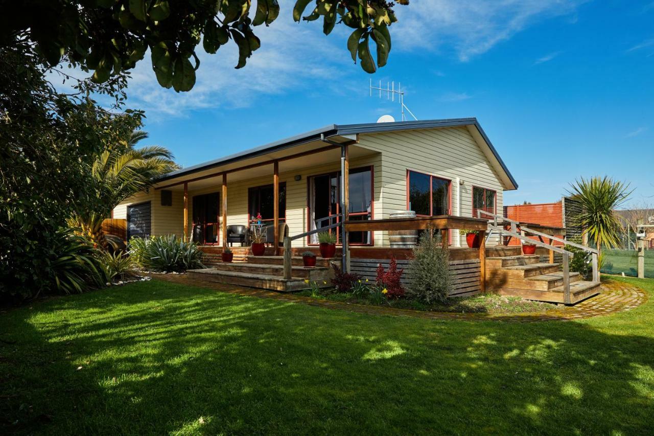 Brook House B&B & Cottages Kaikoura Dış mekan fotoğraf