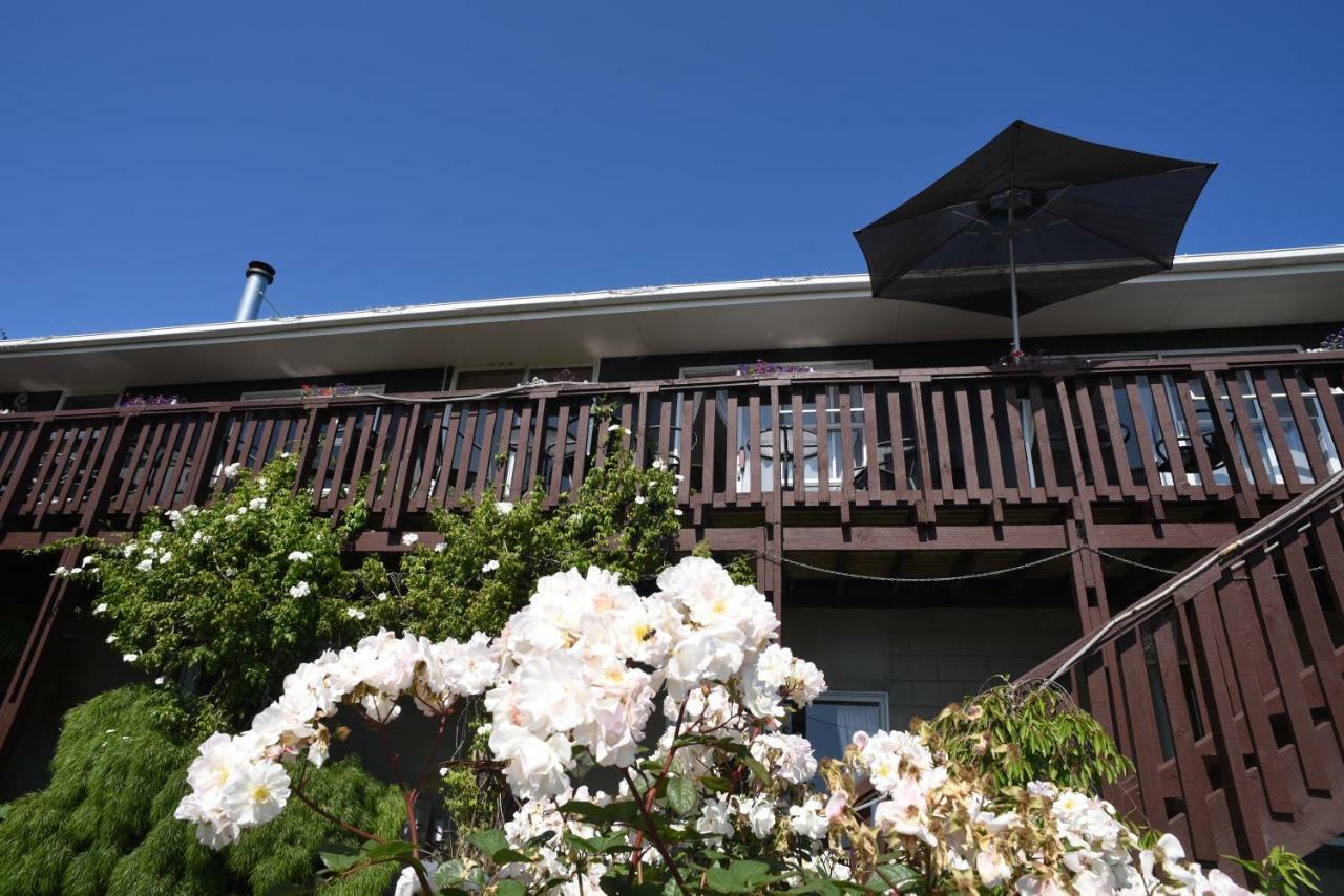 Brook House B&B & Cottages Kaikoura Dış mekan fotoğraf